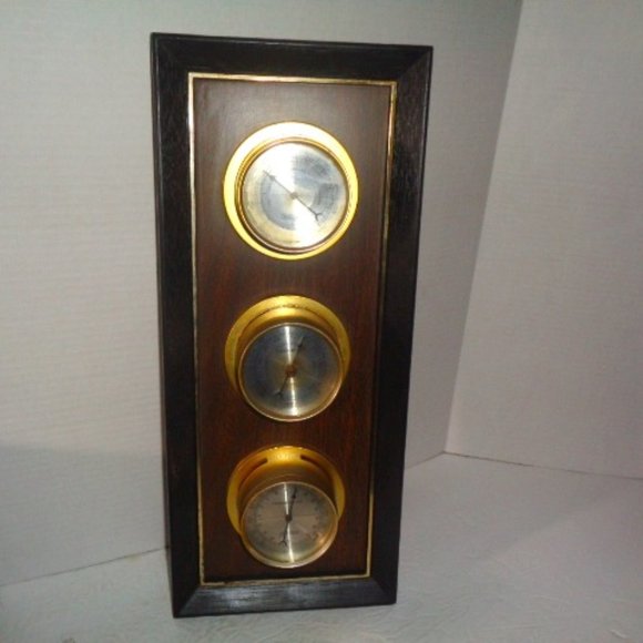 Vintage Springfield Weather Station, Wall Mounted - Picture 1 of 5